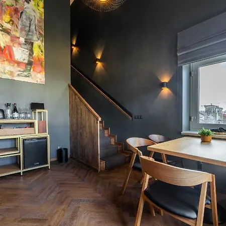The Viaduct - & 4* Prague