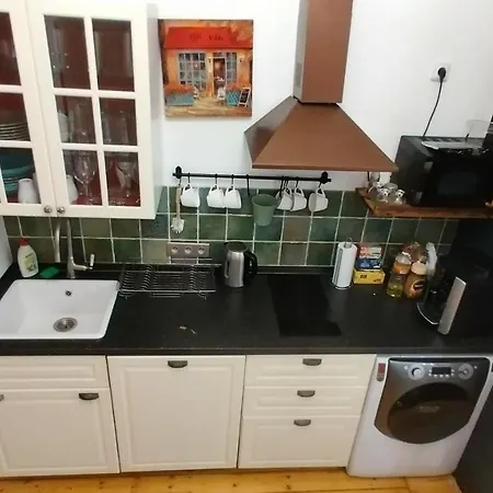 The Spot Apartment *