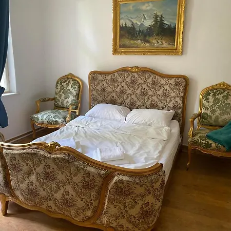 Bank Invest Apartmens - Old Town Apartment *