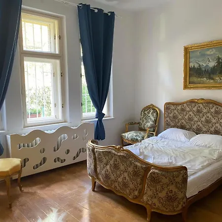 Bank Invest Apartmens - Old Town Apartment
