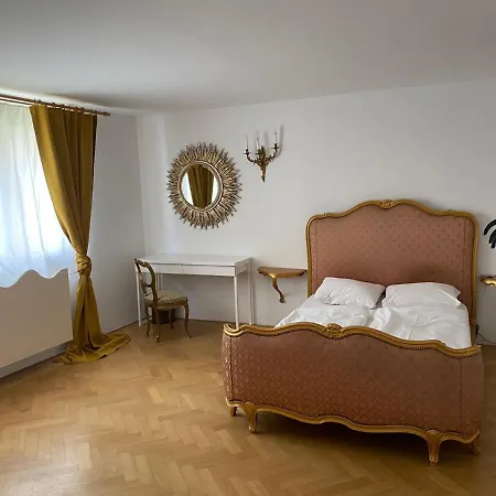 Apartment Bank Invest Apartmens - Old Town