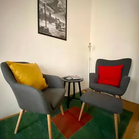 Utulny Byt Pod Prazskym Hradem Apartment *
