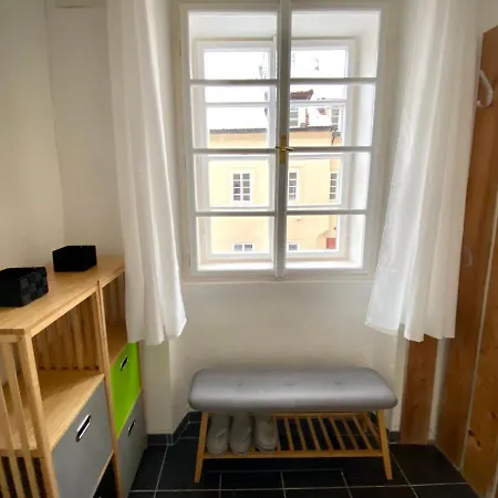 Utulny Byt Pod Prazskym Hradem Apartment *