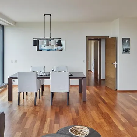Lejlighed Spacious In Nusle By Days