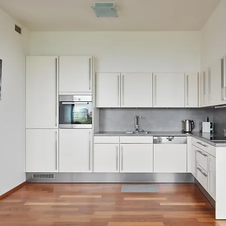 Spacious In Nusle By Days Lejlighed Prag