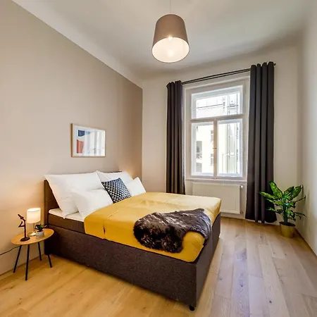 Kaizl Park Aparthotel