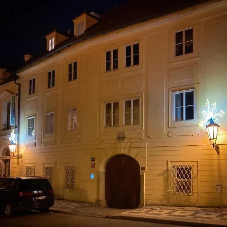 Apartment Utulny Byt Pod Prazskym Hradem