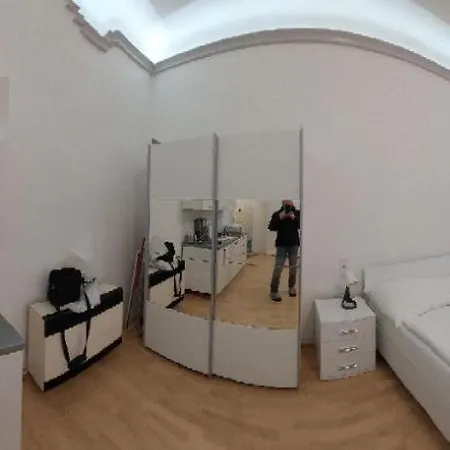 Ai Quattro Angeli Aparthotel Praga