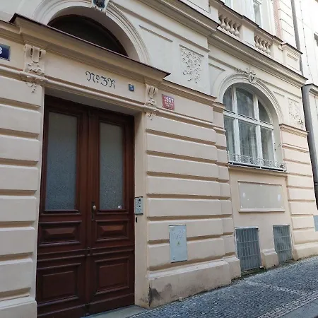 Ai Quattro Angeli Aparthotel Praga