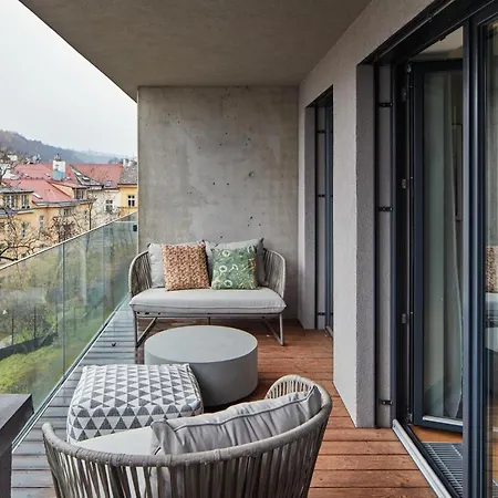 Days - Designer Apts - Garage - Terrace - Easy Access Appartement