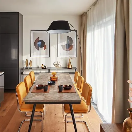 Days - Designer Apts - Garage - Terrace - Easy Access Appartement *