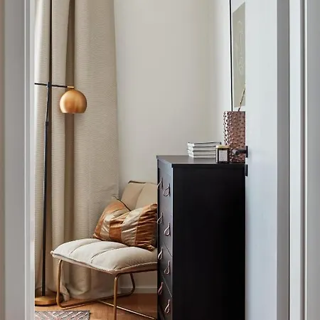Days - Designer Apts - Garage - Terrace - Easy Access Διαμέρισμα *