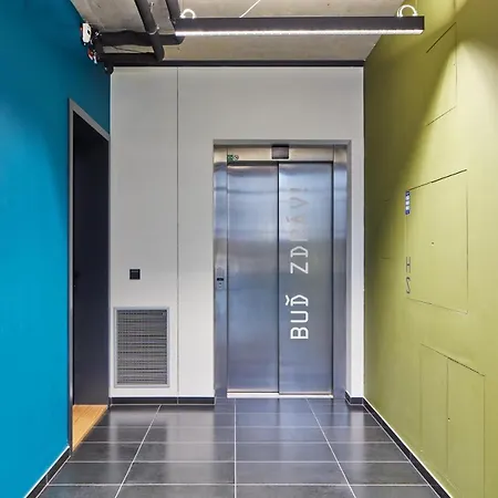 Days - Designer Apts - Garage - Terrace - Easy Access Διαμέρισμα *