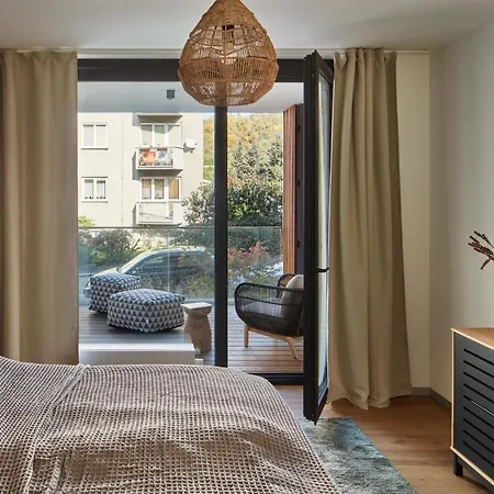 Days - Stylish With Terrace - Parking - Quiet Area Прага