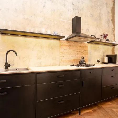 Apartment Days - 2bdr - Bright - Quiet Area *