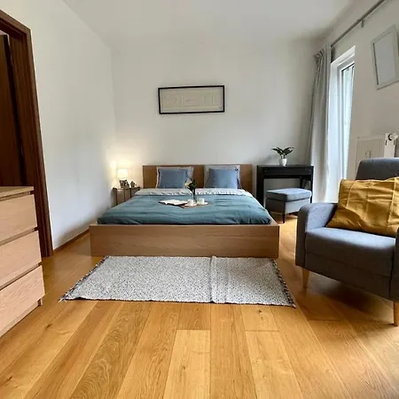 The Close To The Center And O2 Arena Apartment Prague