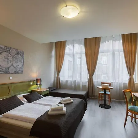 Augustus Et Otto 4*