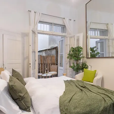 Apartment Luxury Three-room Prague