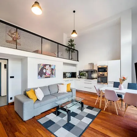 Duplex With 3 Bedrooms Apartment