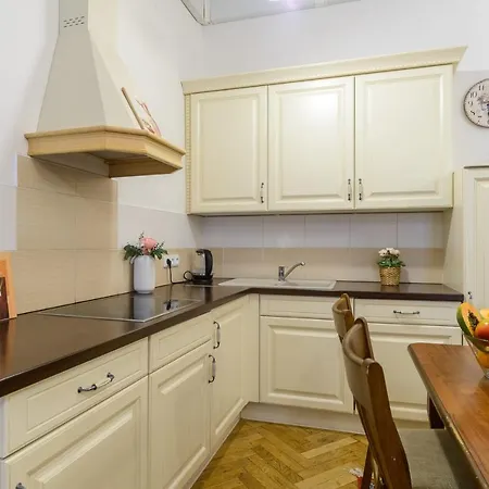Cozy Near Stefanikuv Most Prague