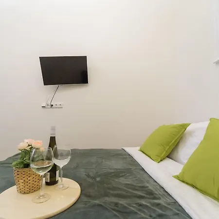 Apartment Cozy Near Stefanikuv Most Prague