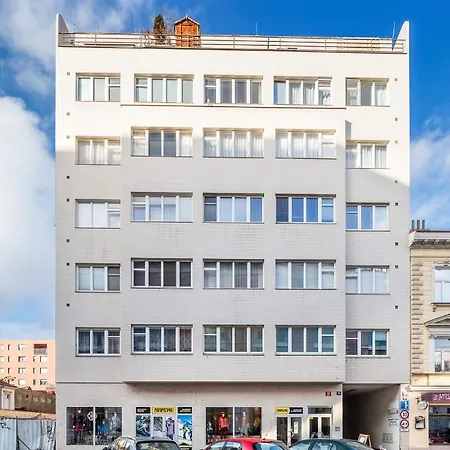 Duplex With 3 Bedrooms