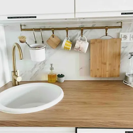 Golden Sunny Apartment, Centre, For 3 People Apartment Prague
