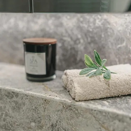 Апартаменты Days - Stylish With Terrace - Parking - Quiet Area Прага