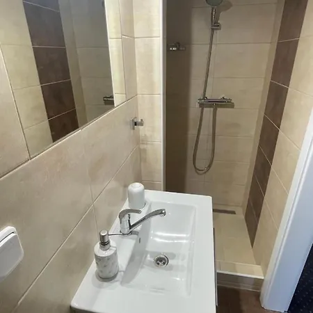 Hajek Guest house