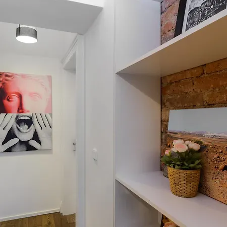 Luxury Three-room *