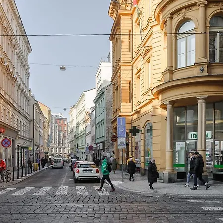Apartment Luxury Three-room Prague
