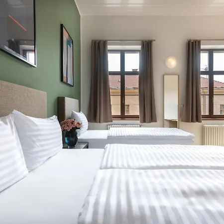 Bohemian Dreams And By Dwellfort Aparthotel Prague