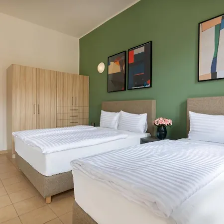 Aparthotel Bohemian Dreams And By Dwellfort Prague
