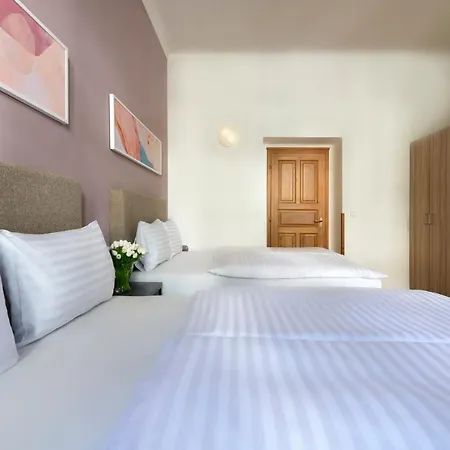 Aparthotel Bohemian Dreams And By Dwellfort 4*