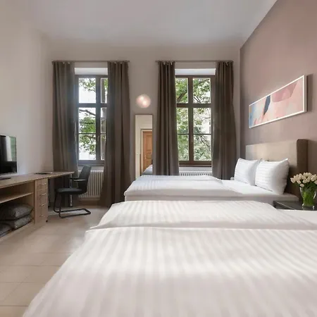 Bohemian Dreams And By Dwellfort Aparthotel Prague