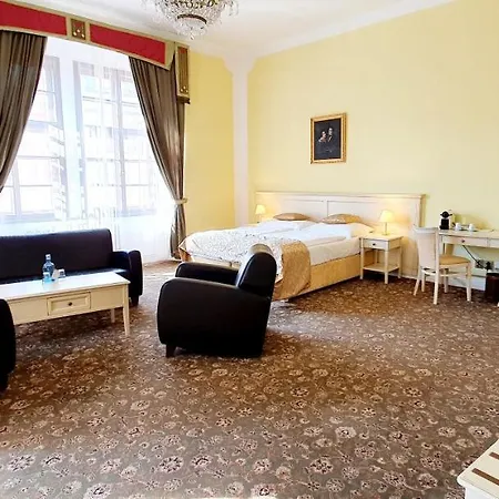 Hotel Metamorphis 4*