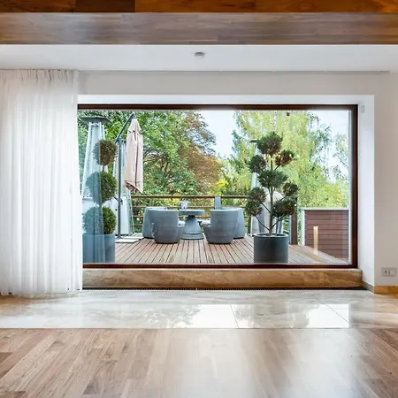 Vila Pod Habrovou Villa *