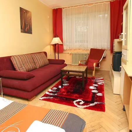 Apartment Saturn 5