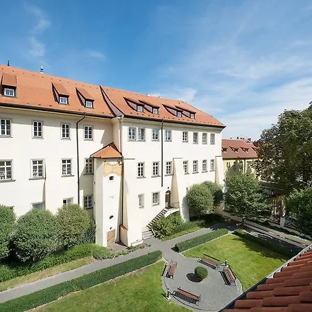 Boutique Constans Szálloda