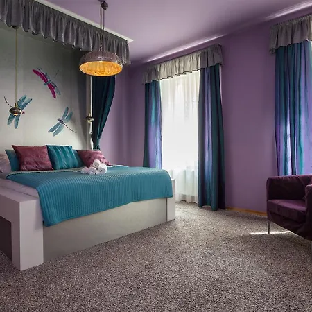 Apartment Lovely - Truhlarska Prague
