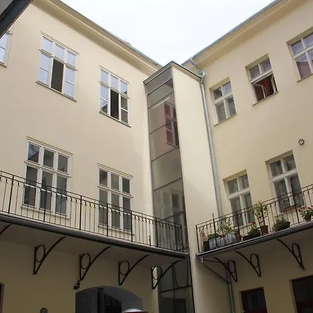 Mighty Truhlarska Apartment