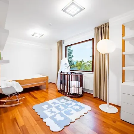 Vila Pod Habrovou Villa *