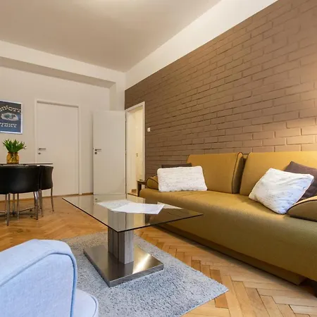 Apartment As Apartments. National Theatre Apt. Old Town