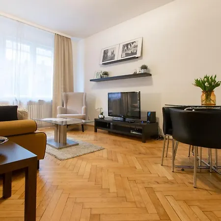 As Apartments. National Theatre Apt. Old Town Apartment *