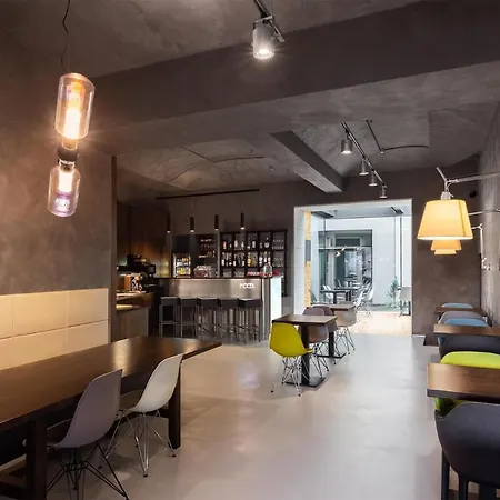 Moods Boutique Hotel 4*