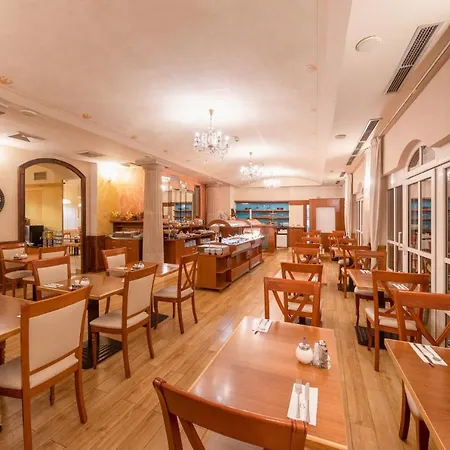 Meteor Plaza 4*