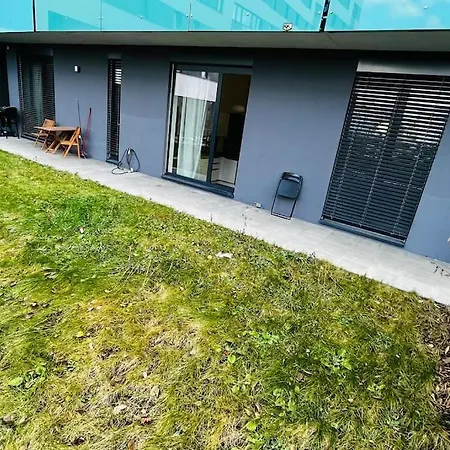 Holesovice, Garden, Garage Appartamento