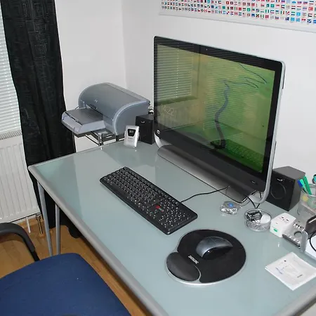 Chotesovska With Parking Place Apartman