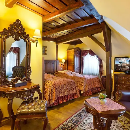 Hotel U Prince By Bhg