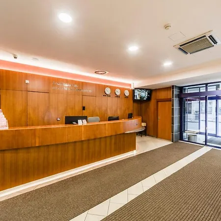 Archibald Hotel